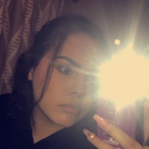 Meet your Posher, Karla